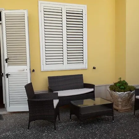 Casa Sole E Luna Порто-Чезарео